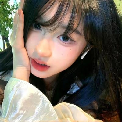 女子高中生